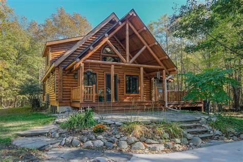 Michigan cabins for sale - The cabins of the Upper Peninsula are renowned for their stunning outdoor settings and cozy interiors. Many of these cabins come equipped with features such as rustic fireplaces, open-concept living spaces, and decks with magnificent views of nature. Additionally, cabins located in this region are often situated on large wooded lots, providing ... 